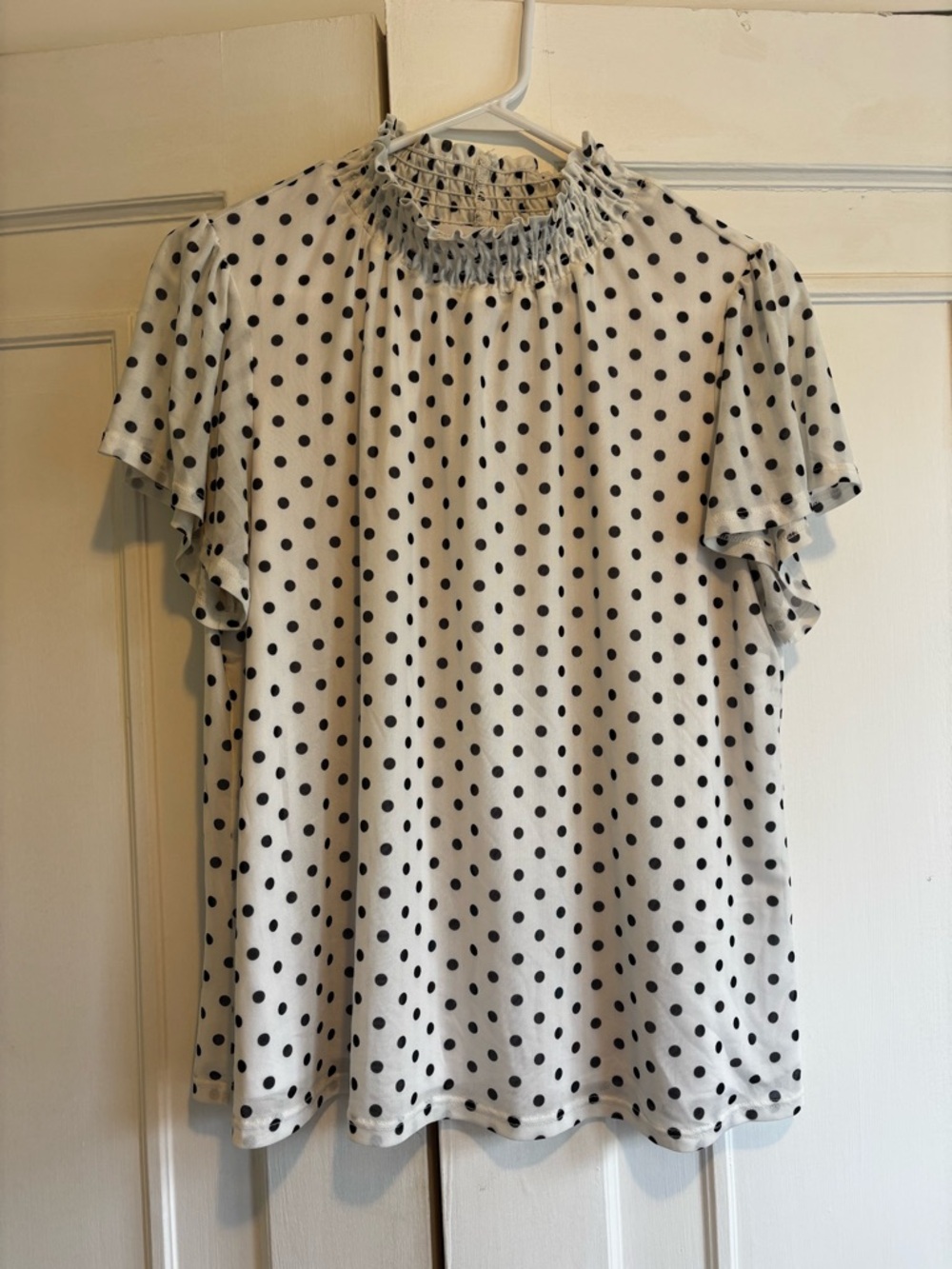 Polka Dot Mock Neck Flutter Sleeve Top - White/Black